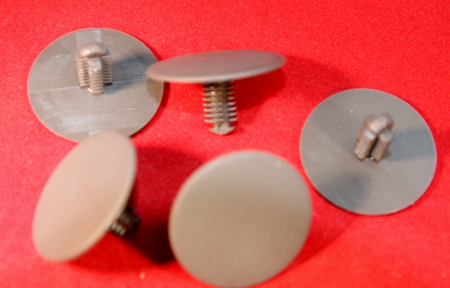Christmas Tree FIR Spruce Clips 6mm Hole 30 Head